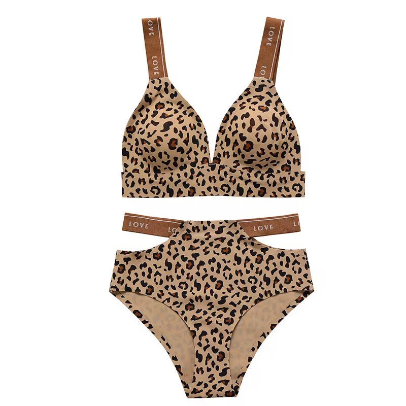 Ensemble Lingerie Léopard fb