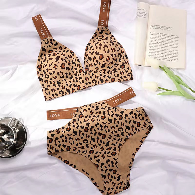Ensemble Lingerie Léopard fb